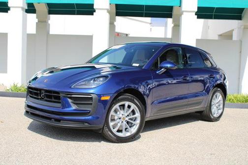 2026 Porsche Macan 