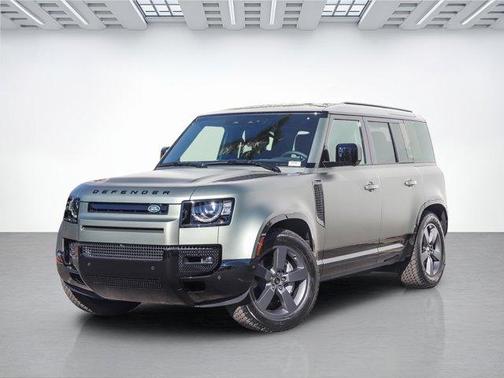 2025 Land Rover Defender P400 X-Dynamic SE