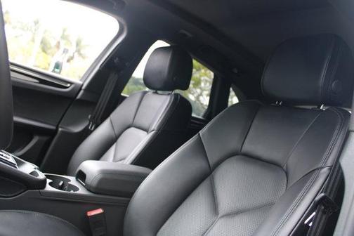 2026 Porsche Macan T