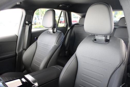 2026 Mercedes-Benz GLC 300 GLC 300