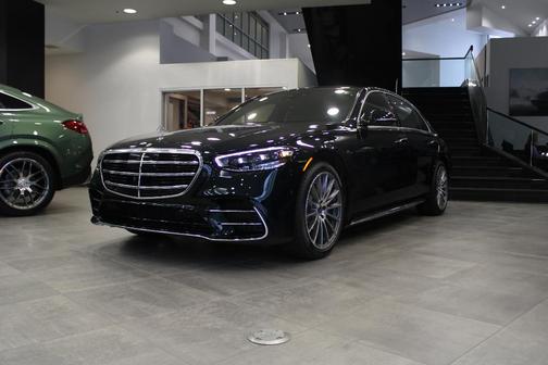 Emerald Green Metallic 2026 Mercedes-Benz S-Class Base