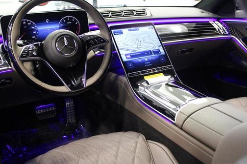 Emerald Green Metallic 2026 Mercedes-Benz S-Class Base