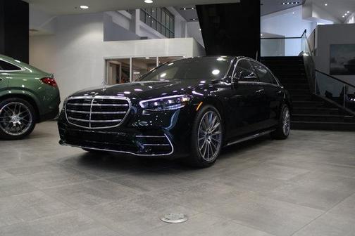 Emerald Green Metallic 2026 Mercedes-Benz S-Class Base