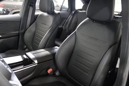 Obsidian Black Metallic 2026 Mercedes-Benz GLC 300 Base