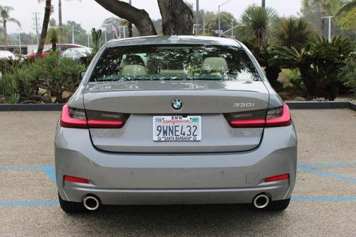 Skyscraper Gray Metallic 2025 BMW 330 i