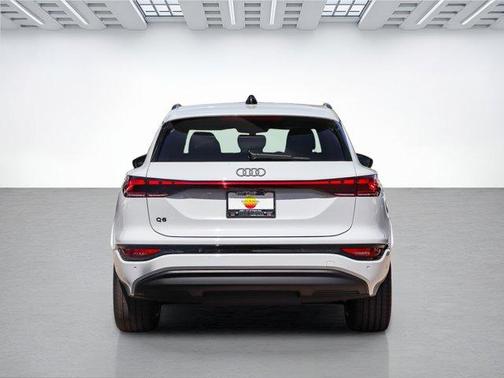 2025 Audi Q6 e-tron Premium