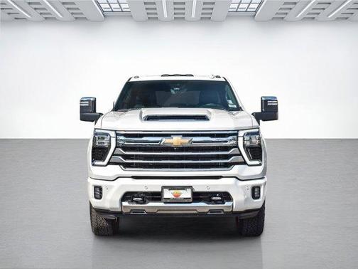 2025 Chevrolet Silverado 2500 High Country