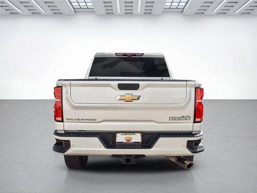 2025 Chevrolet Silverado 2500 High Country