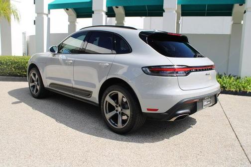 2025 Porsche Macan T