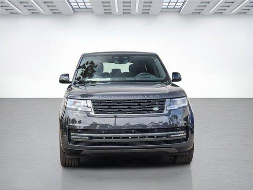 2025 Land Rover Range Rover P530 SE 7 Seat