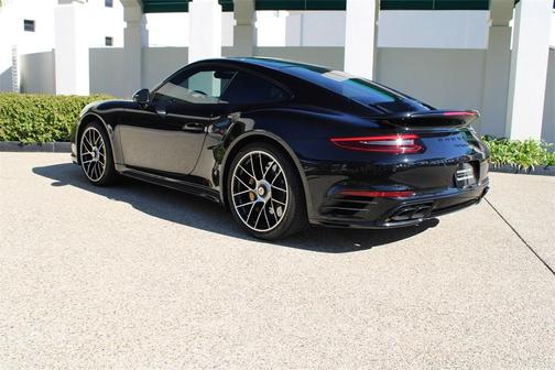 2019 Porsche 911 Turbo S