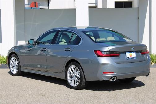 2025 BMW 330 330i