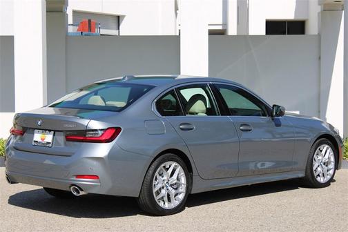 2025 BMW 330 330i