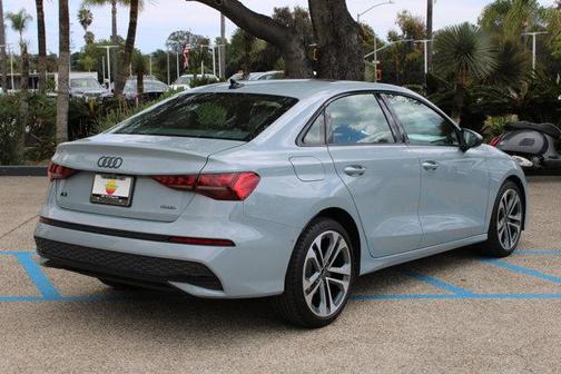 Arrow Gray Pearl Effect 2025 Audi A3 2.0T Premium