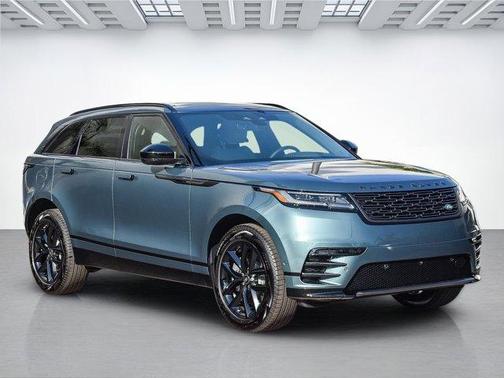 2026 Land Rover Range Rover Velar P250 Dynamic SE