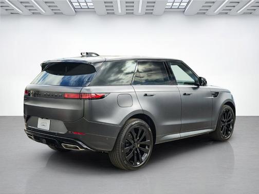 Carpathian Grey 2026 Land Rover Range Rover Sport P400 Dynamic SE