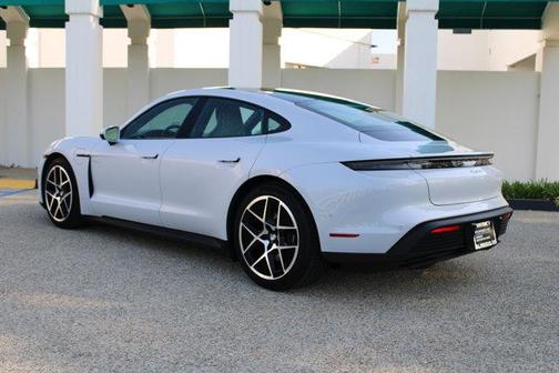 2025 Porsche Taycan Base