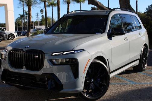 2026 BMW X7 M60i