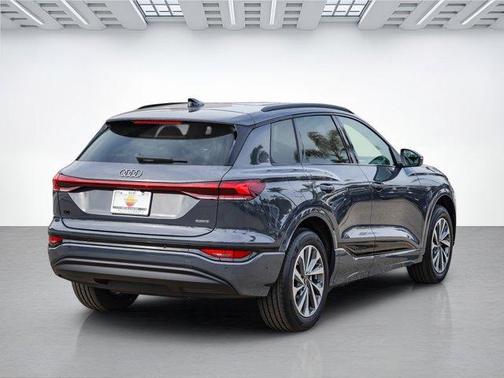 2025 Audi Q6 e-tron Premium