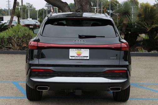 2025 Audi Q5 Premium Plus