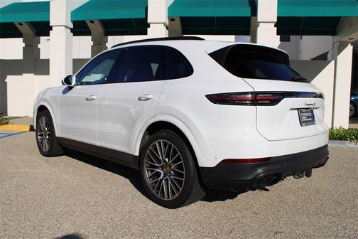 2023 Porsche Cayenne S Platinum Edition