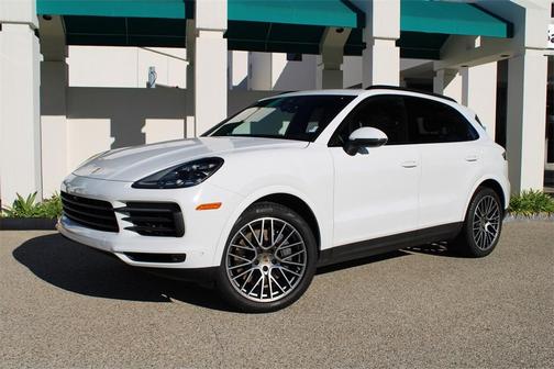 2023 Porsche Cayenne S Platinum Edition