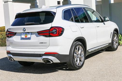Photo 5 of 25 of 2022 BMW X3 sDrive30i
