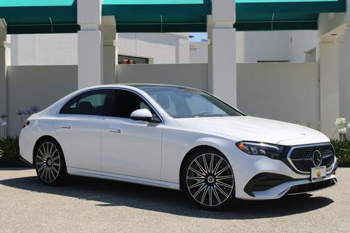 MANUFAKTUR Moonlight White Metallic 2026 Mercedes-Benz E-Class E 450 4MATIC