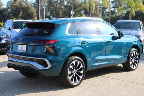 Blue Metallic 2026 Audi Q3 S line