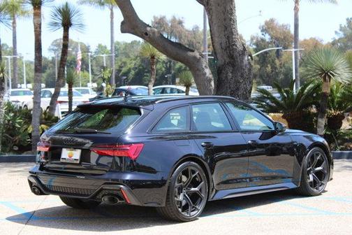 2025 Audi RS 6 Avant 4.0T quattro performance