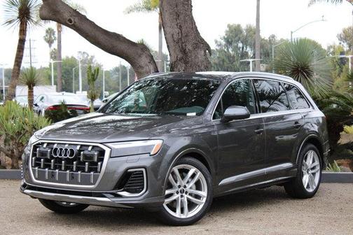 2025 Audi Q7 Premium Plus