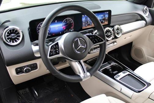 2025 Mercedes-Benz GLB 250 GLB 250