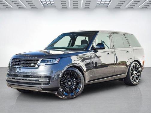 2025 Land Rover Range Rover SE