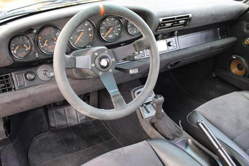 1990 Porsche 911 Carrera 4