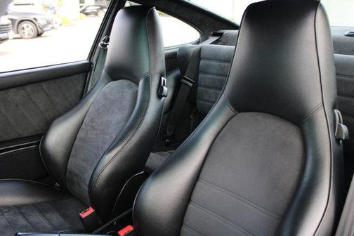1990 Porsche 911 Carrera 4