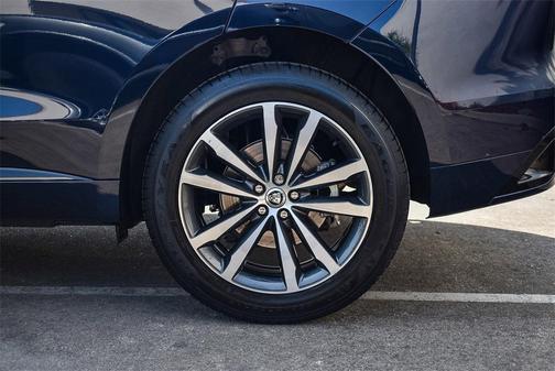 2025 Jaguar F-PACE P250 R-Dynamic S
