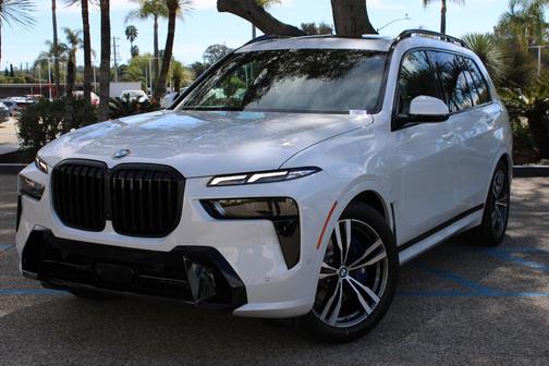 2026 BMW X7 xDrive40i