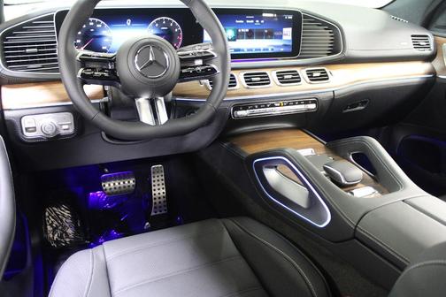 Gray Metallic 2026 Mercedes-Benz GLS 580 Base 4MATIC