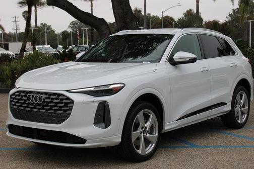 2025 Audi Q5 2.0T quattro Premium