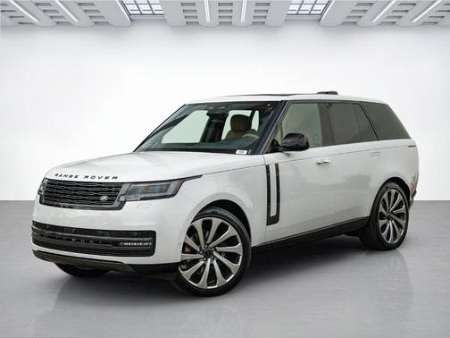 Ostuni Pearl White 2026 Land Rover Range Rover P400 SE