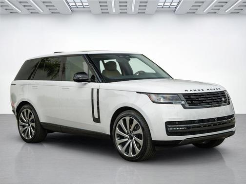 Ostuni Pearl White 2026 Land Rover Range Rover P400 SE