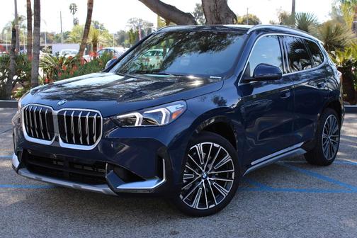 Night 2026 BMW X1 xDrive28i