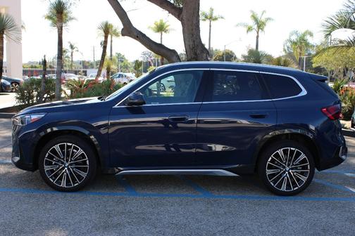 Night 2026 BMW X1 xDrive28i
