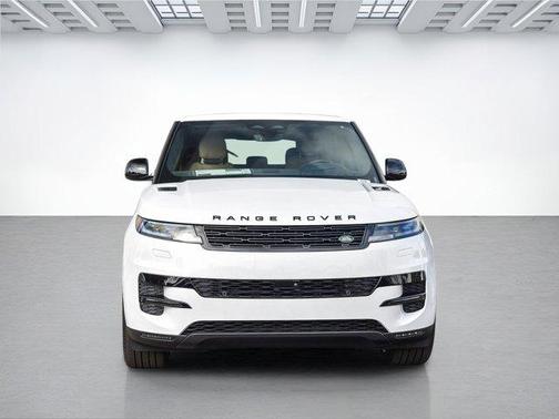 2025 Land Rover Range Rover Sport P360 SE