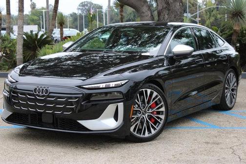 2025 Audi S6 e-tron Premium Plus
