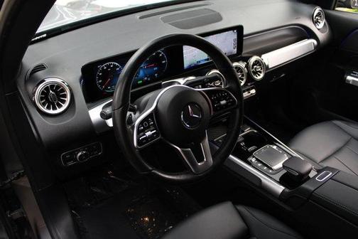 2022 Mercedes-Benz EQB 350 Base 4MATIC