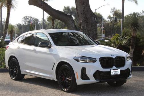 2023 BMW X4 M40i