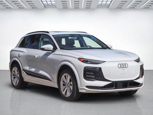 2025 Audi Q6 e-tron Premium