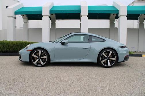 2026 Porsche 911 Carrera S