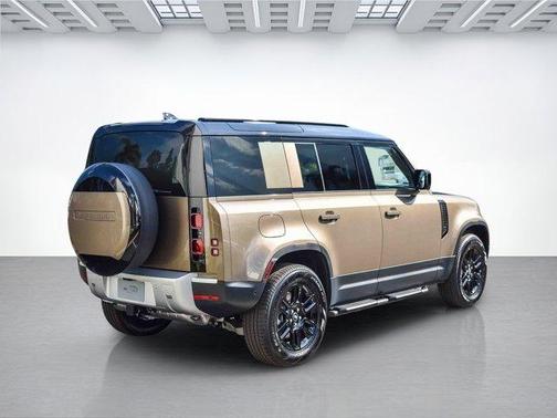 2025 Land Rover Defender S